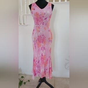 Chadwick’s- Beautiful Petite Floral Maxi Dress - 100% Silk